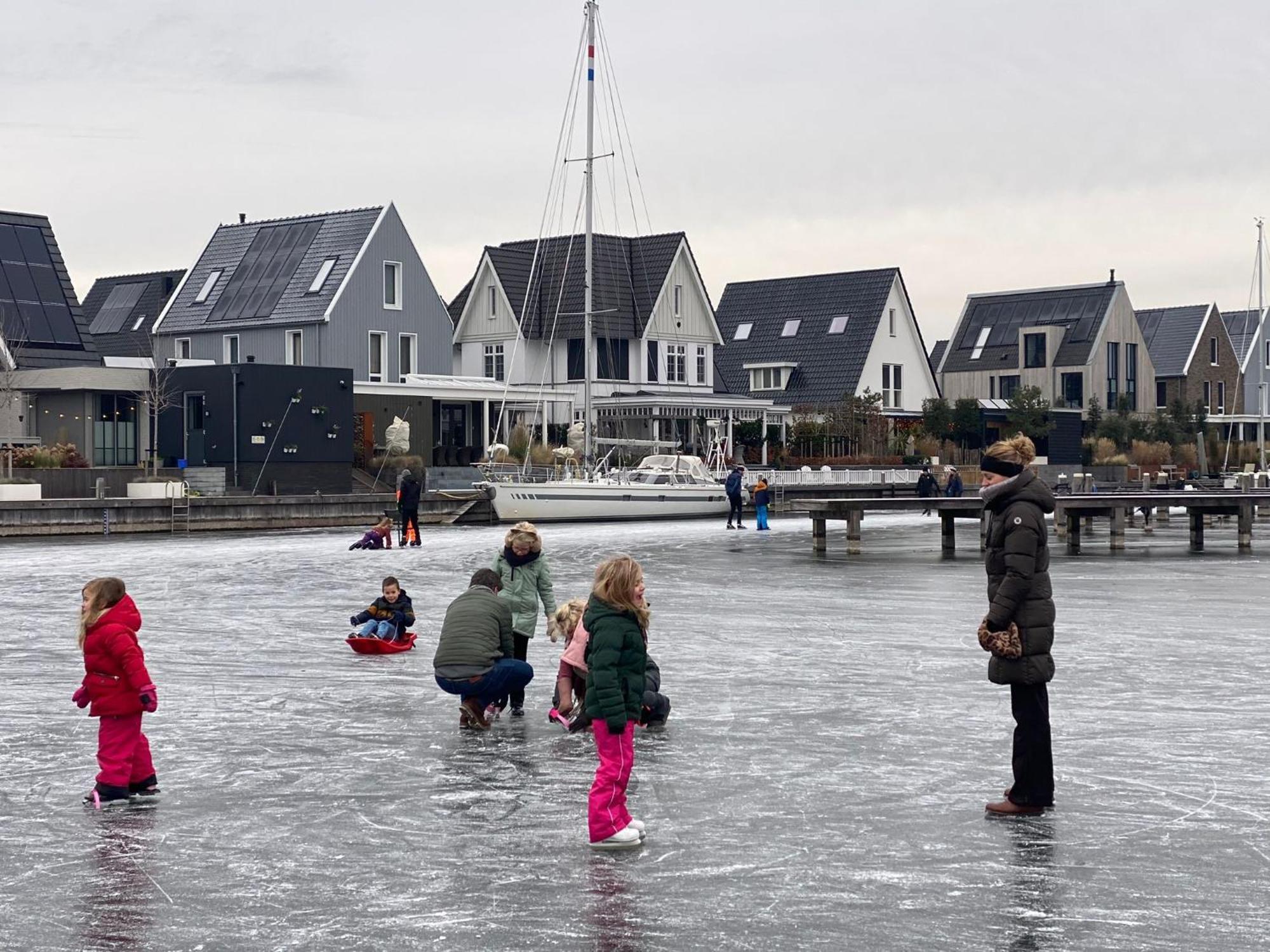 Captains Boathouse Studio Harderwijk Eksteriør bilde